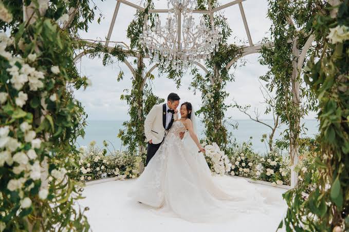 Cheap Wedding Flowers: Savings That Work and Savings That Backfire
